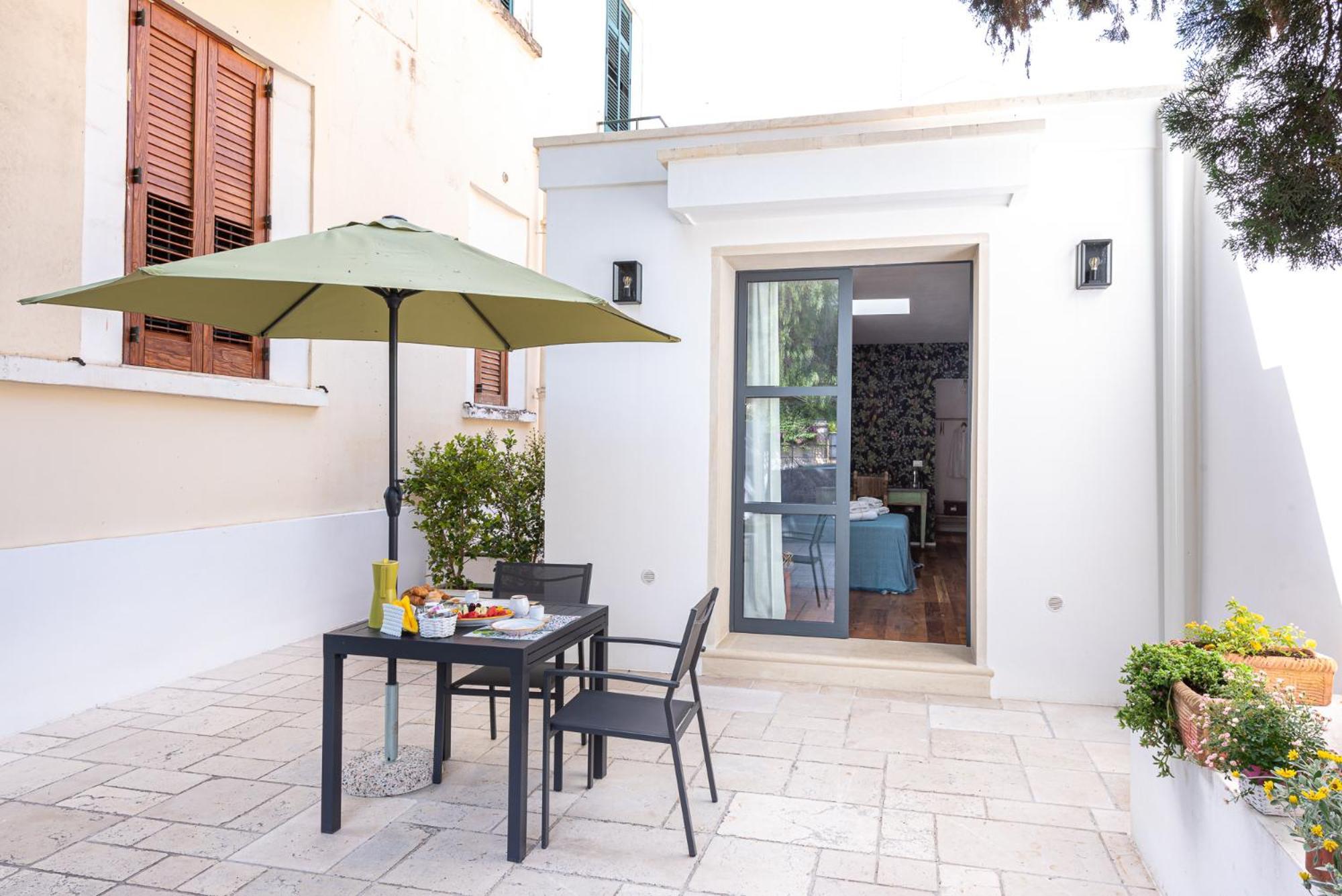 B&B Lu Cuccuviu Λέτσε Εξωτερικό φωτογραφία